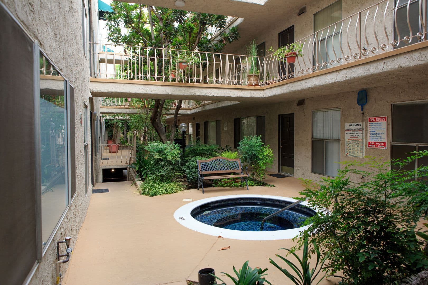 Studio City Apartment: 4301 Colfax Ave.