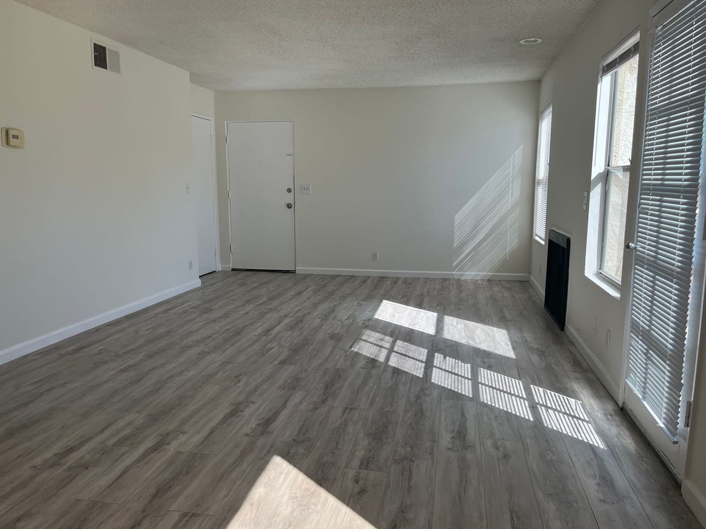 Studio City Apartment: 4248 Whitsett Avenue