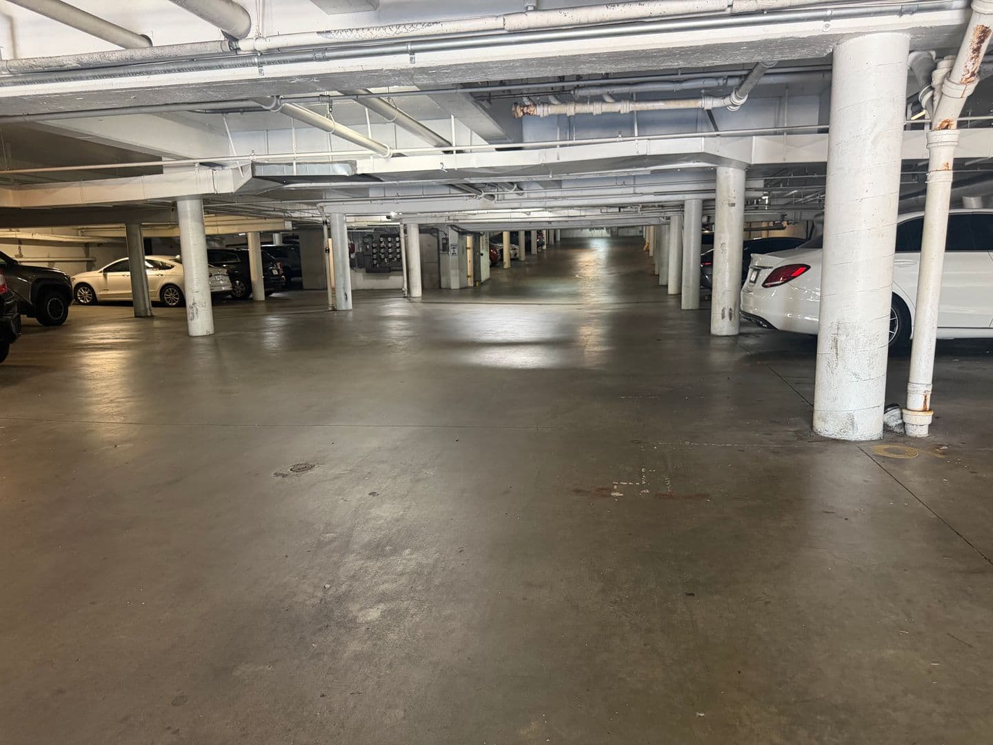 Los Angeles Apartment: 7225-7235 Hollywood Blvd