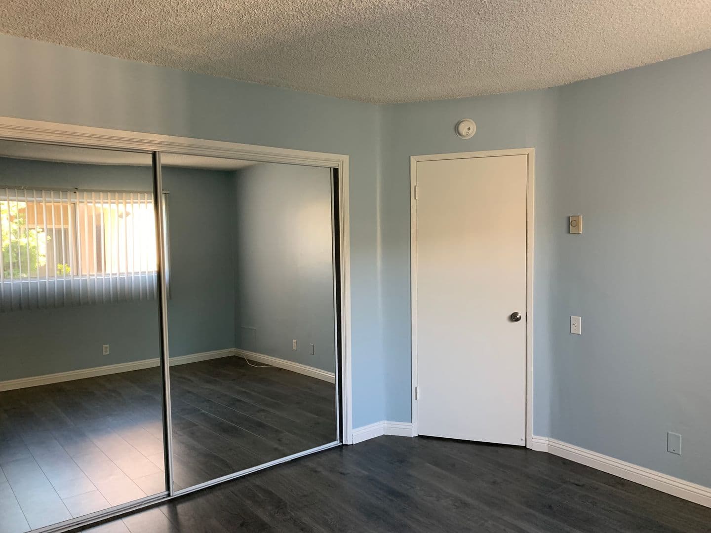 Los Angeles Apartment: 1333 S. Bundy Drive