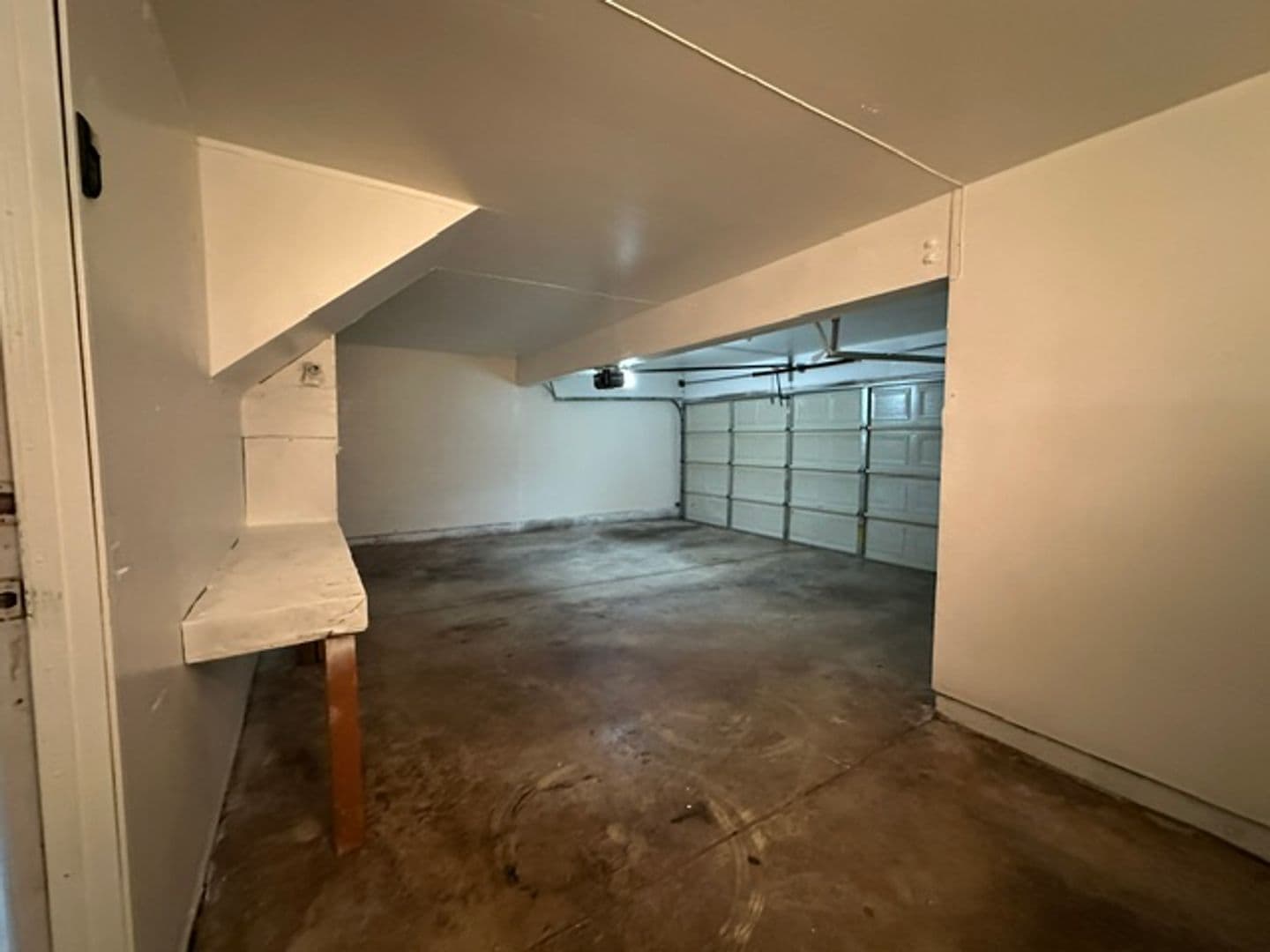 Ontario Apartment: 1468 East D Street