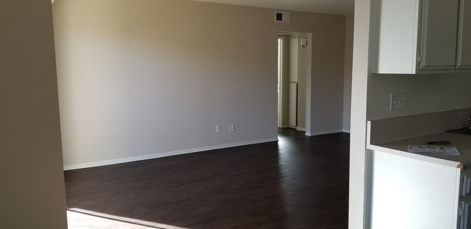 Northridge Apartment: 18415 Dearborn Street