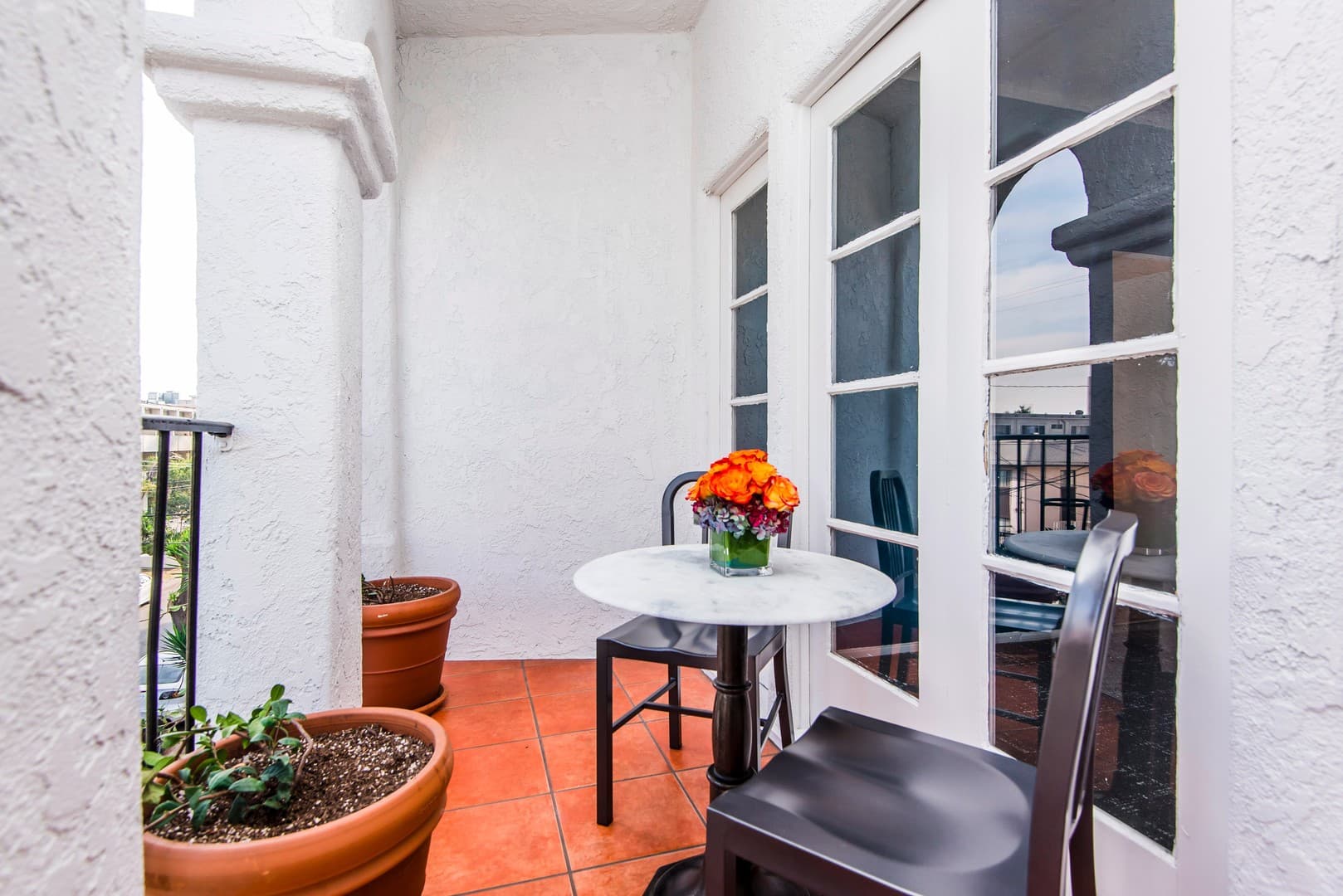 Los Angeles Apartment: 1439 N. Curson Avenue