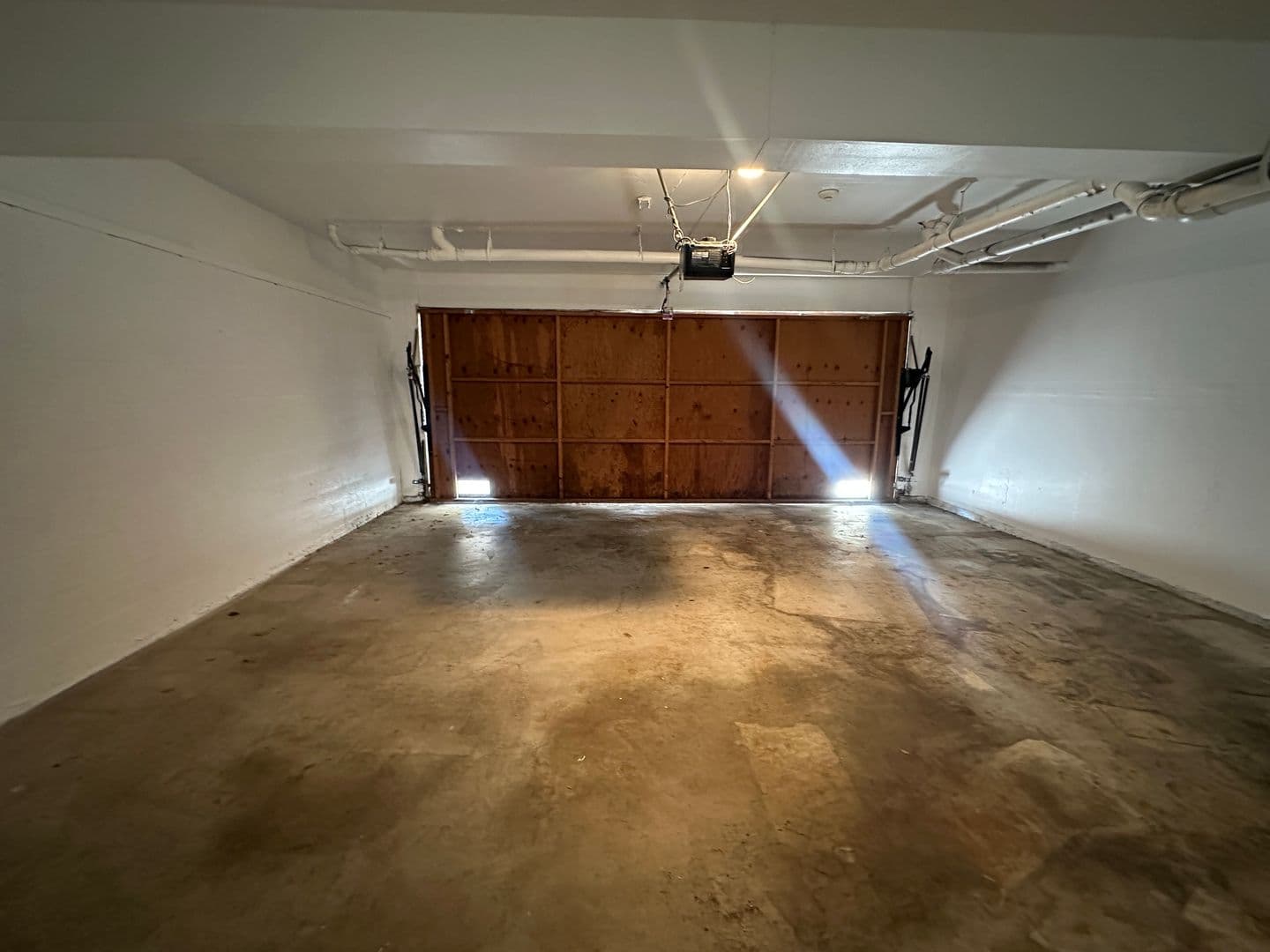 Pasadena Apartment: 79 & 89 Roosevelt Ave.
