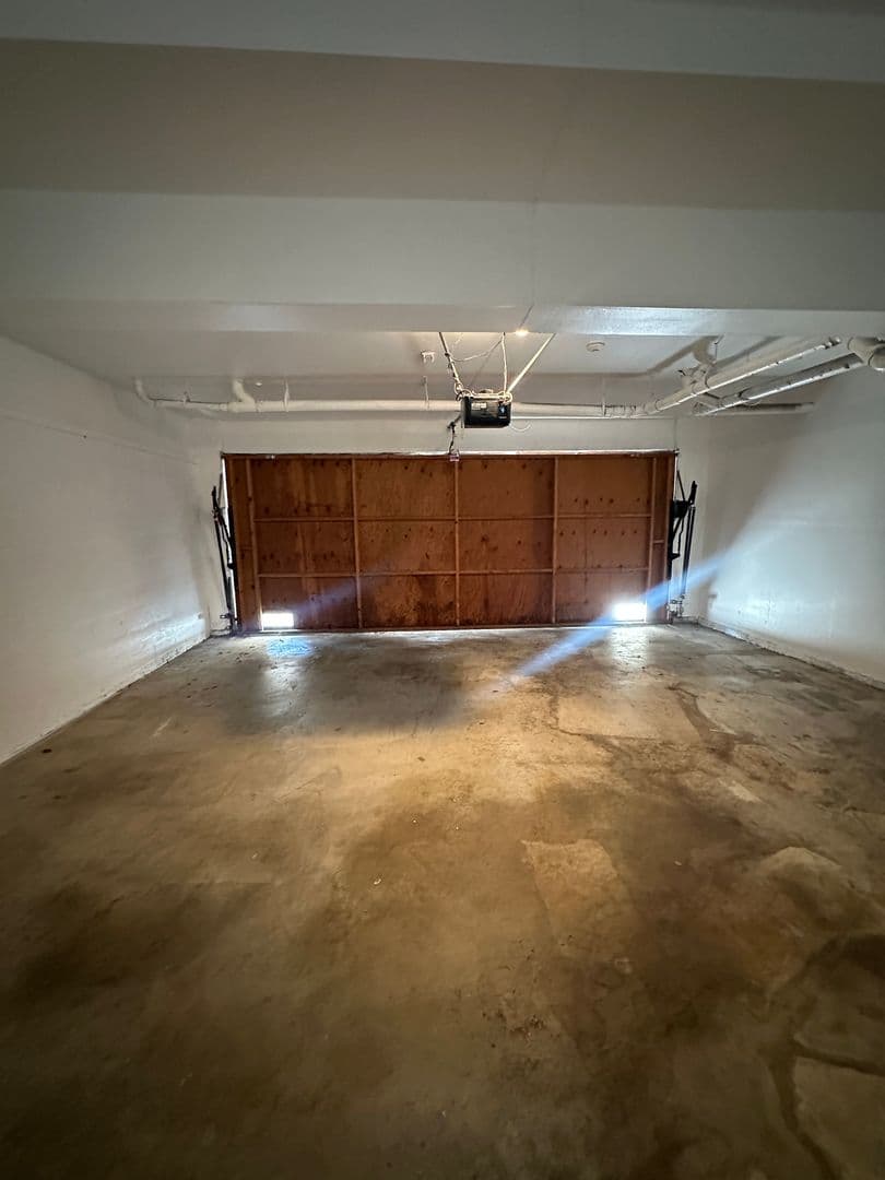 Pasadena Apartment: 79 & 89 Roosevelt Ave.