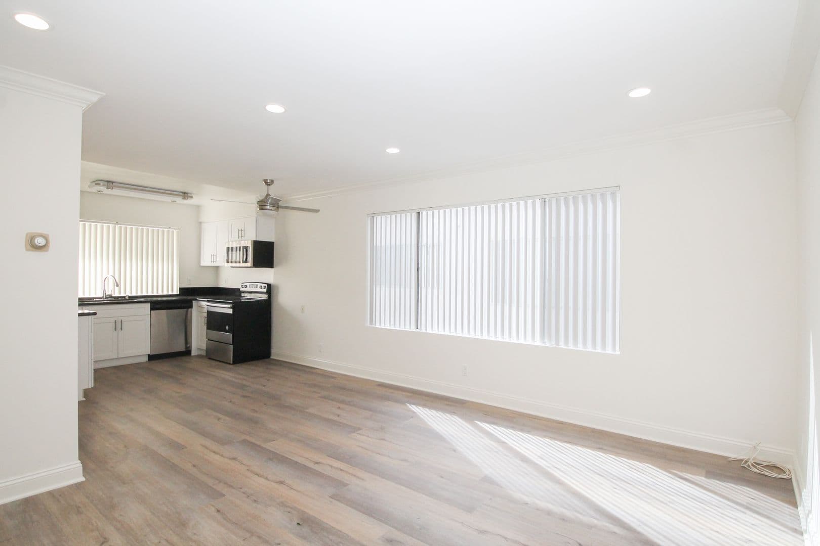 Studio City Apartment: 4301 Colfax Ave.