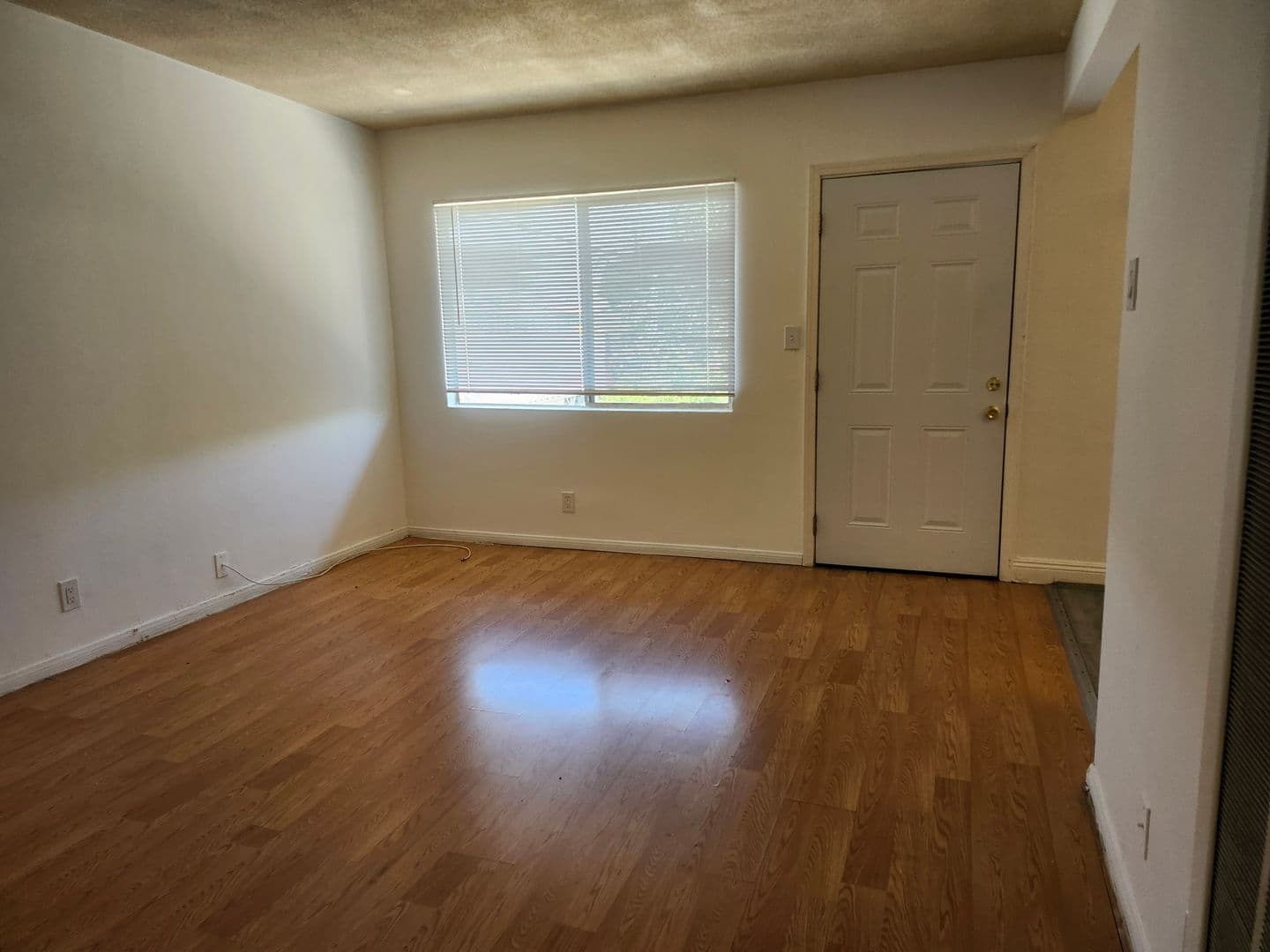 Montebello Apartment: 1320 Greenwood Ave.