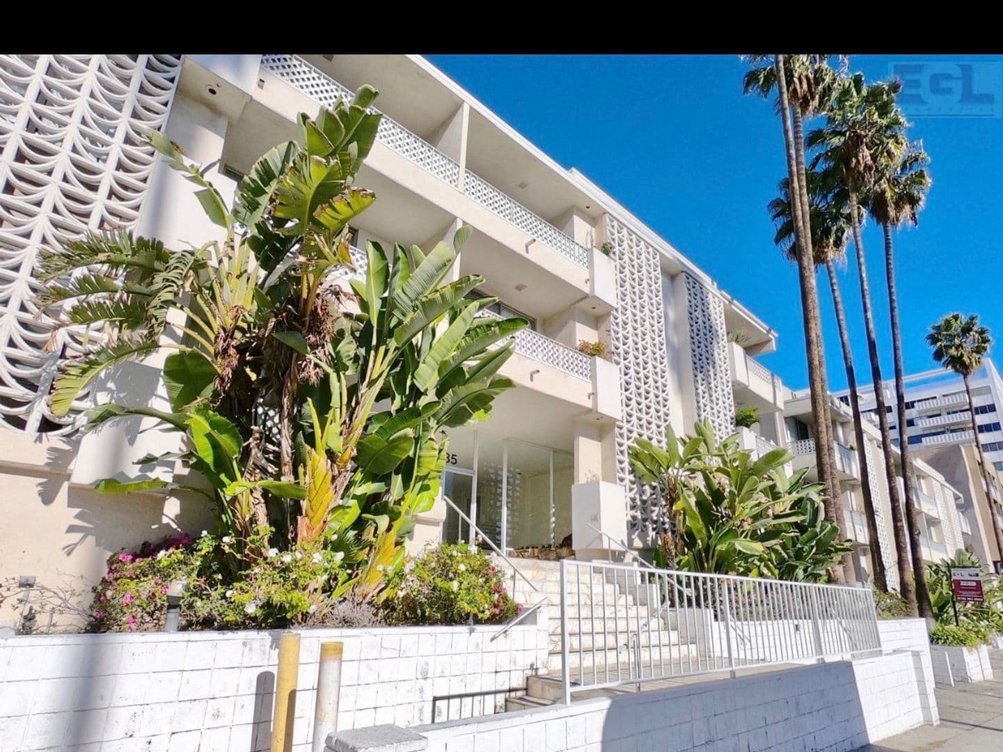 Los Angeles Apartment: 7225-7235 Hollywood Blvd