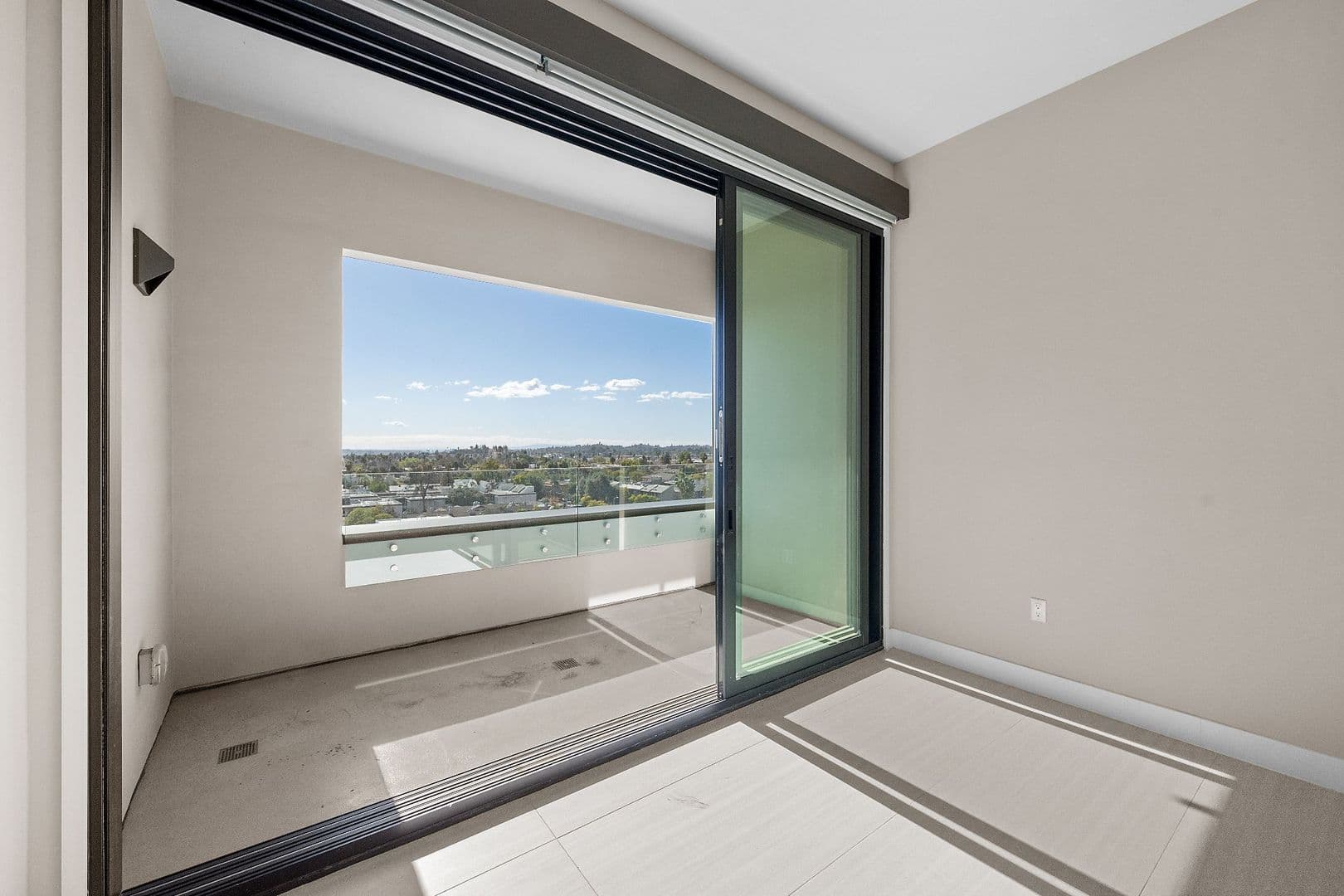 Pasadena Condo: 388 Cordova St, Unit 707