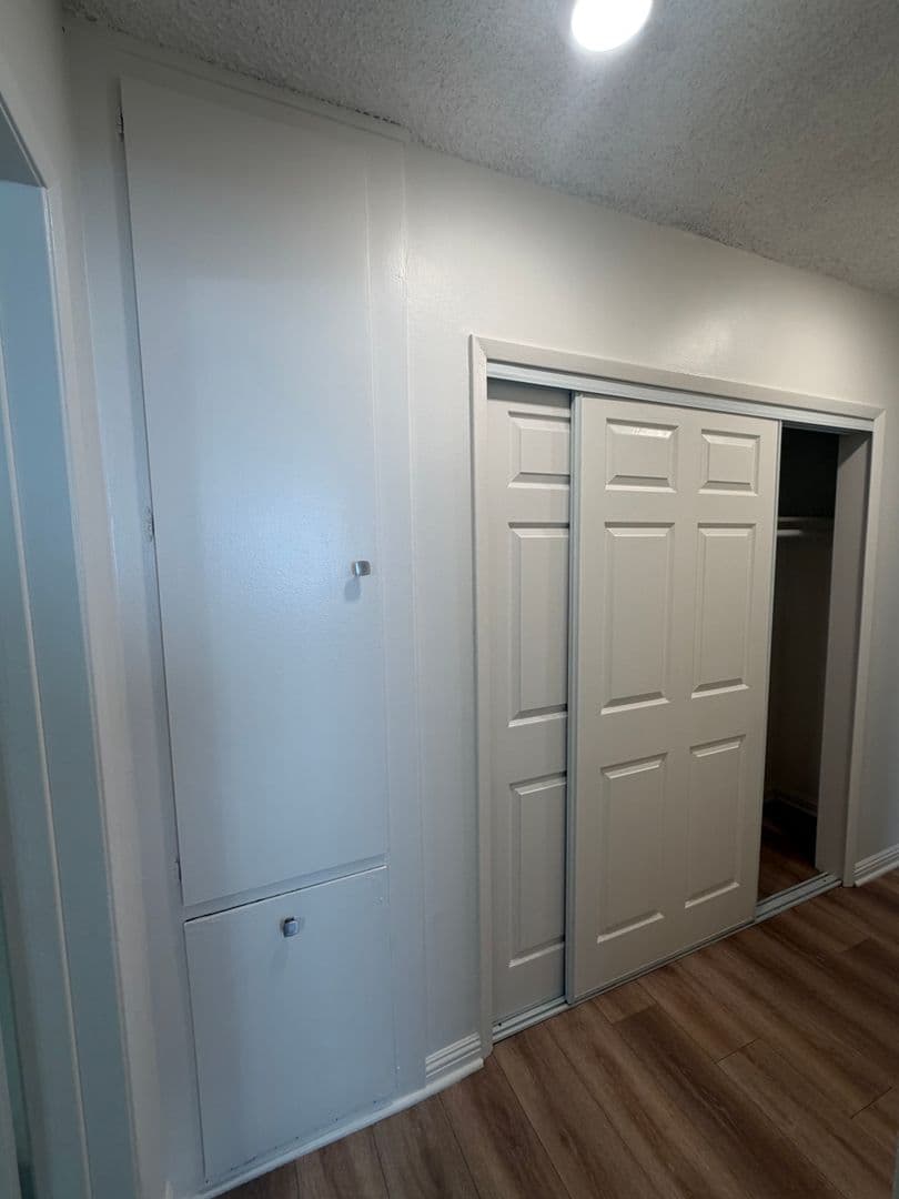 Los Angeles Apartment: 7225-7235 Hollywood Blvd
