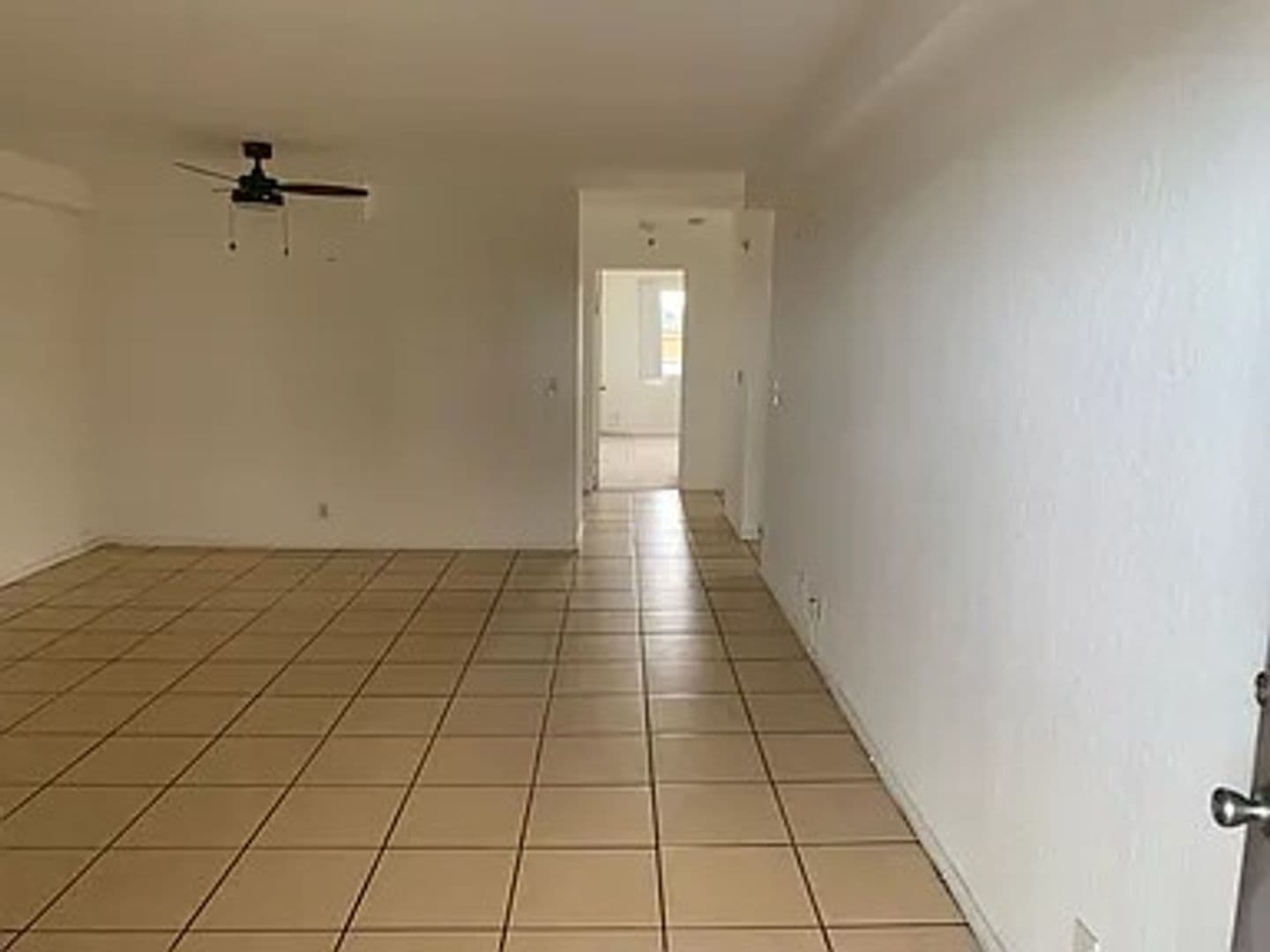 Torrance Apartment: 1440 Plaza Del Amo