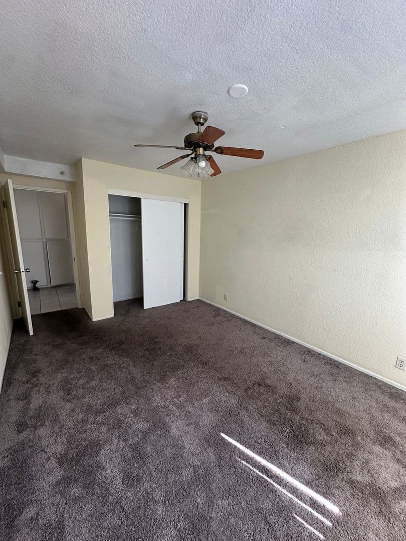 Torrance Apartment: 1440 Plaza Del Amo
