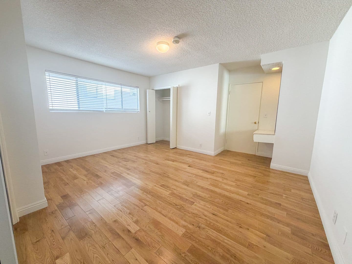 Los Angeles Apartment: 1831 Camden Ave.