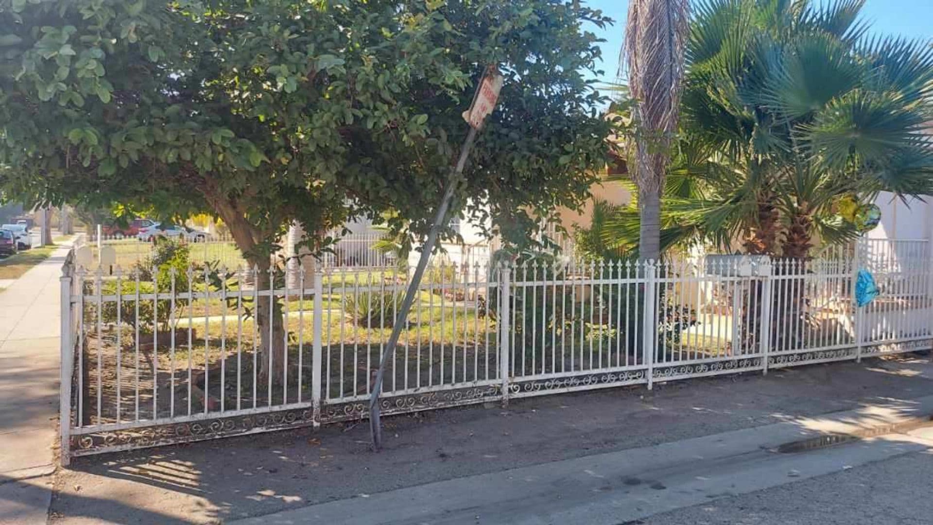 Montebello Apartment: 109, 111, 109.1/2, 111.1/2 S. 19th Street