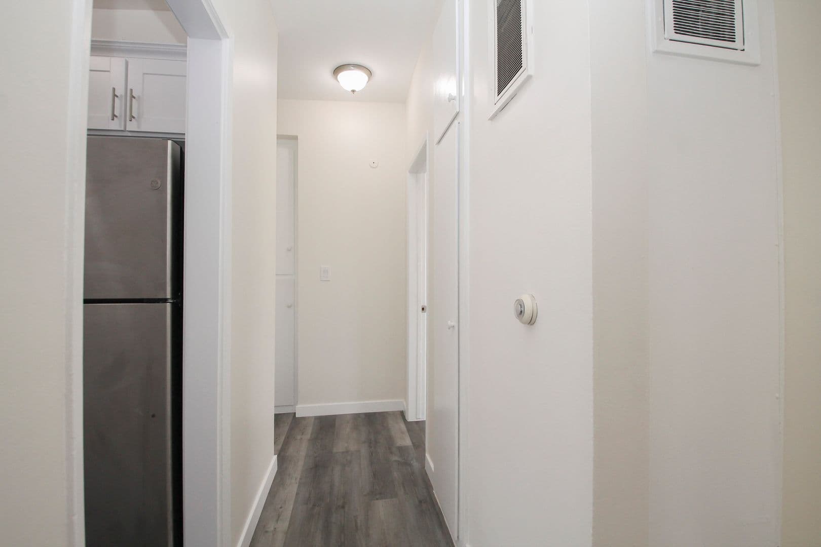 Inglewood Apartment: 604 Evergreen St