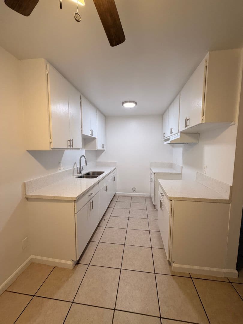 North Hills Apartment: 9035 Orion Ave