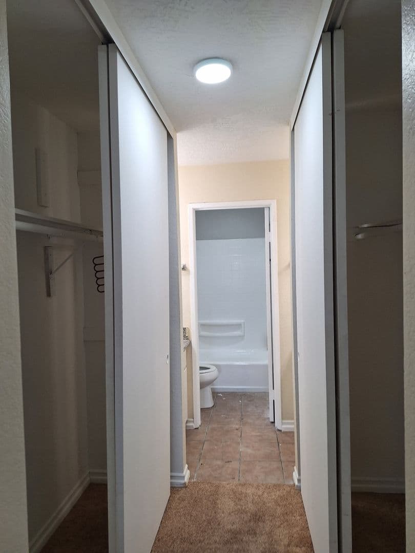 Redlands Apartment: 1249 N EDWARDS ST #30