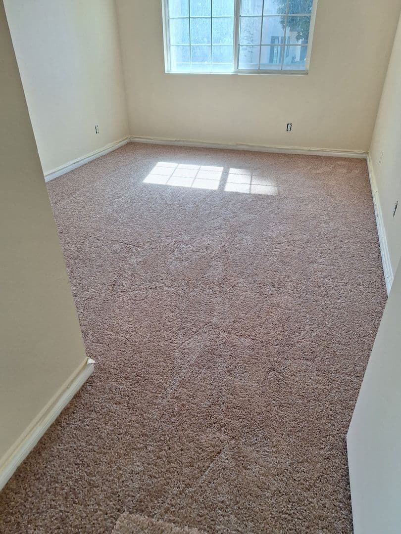 Redlands Apartment: 1249 N EDWARDS ST #30