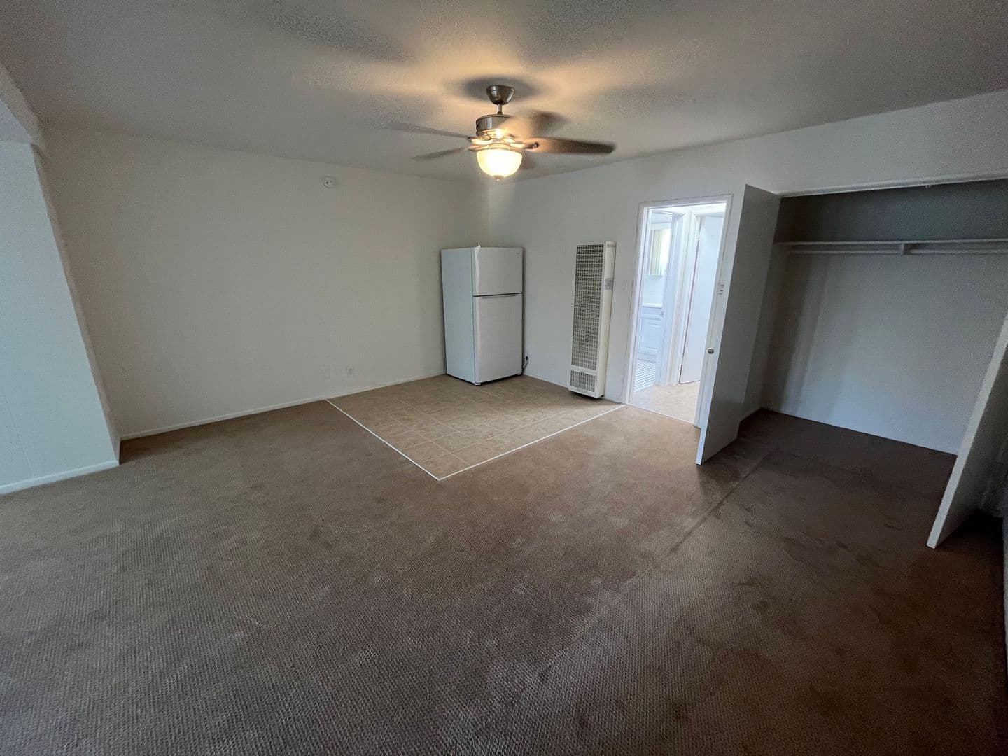 Los Angeles Apartment: 225 S. Occidental Boulevard