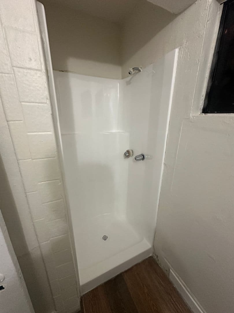 East Los Angeles Apartment: 1304 Amalia Ave.