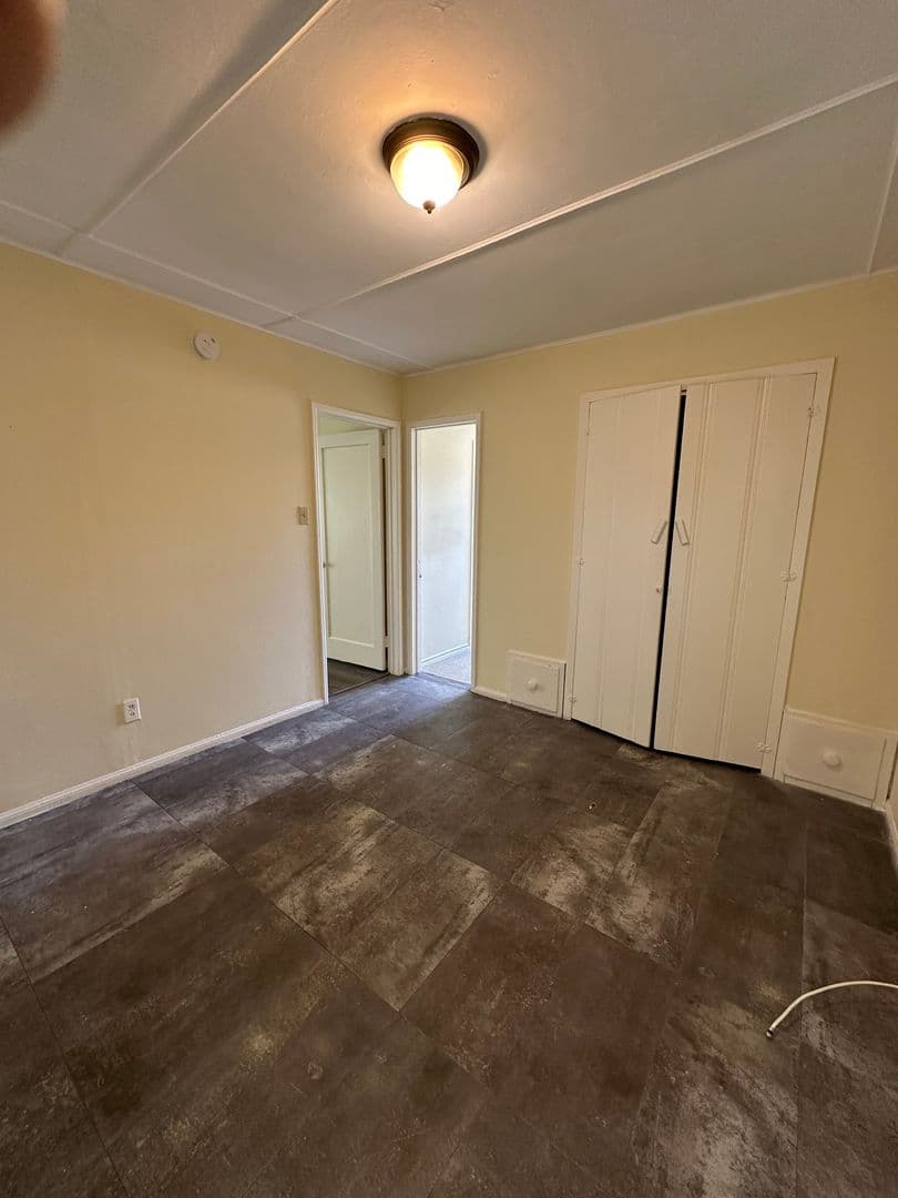 El Monte Apartment: 11953-11963 Lower Azusa Road