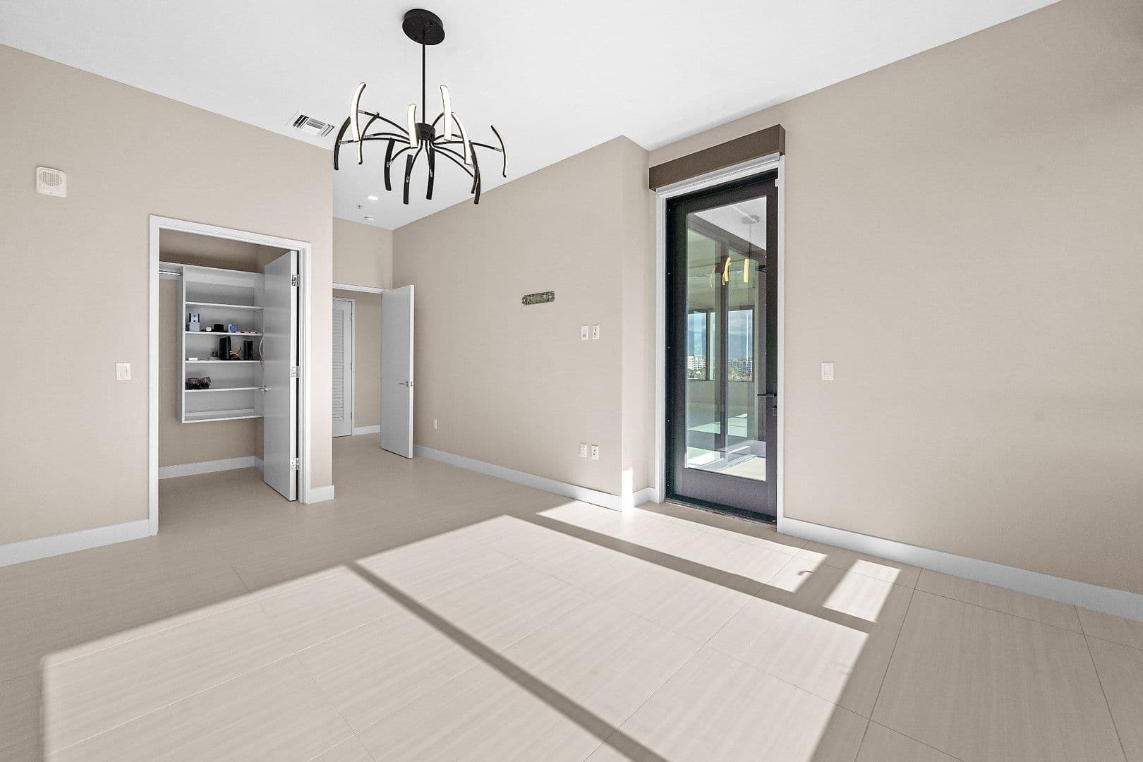 Pasadena Condo: 388 Cordova St, Unit 707