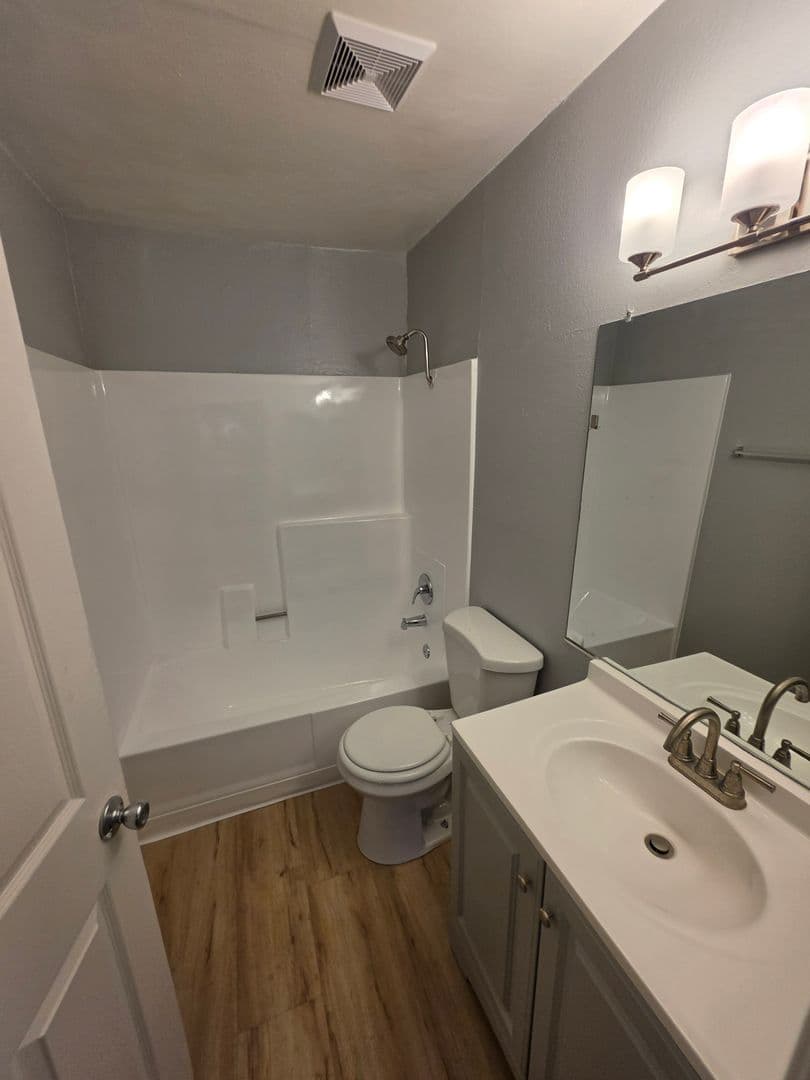 Santa Ana Apartment: 1507 N. Durant Street