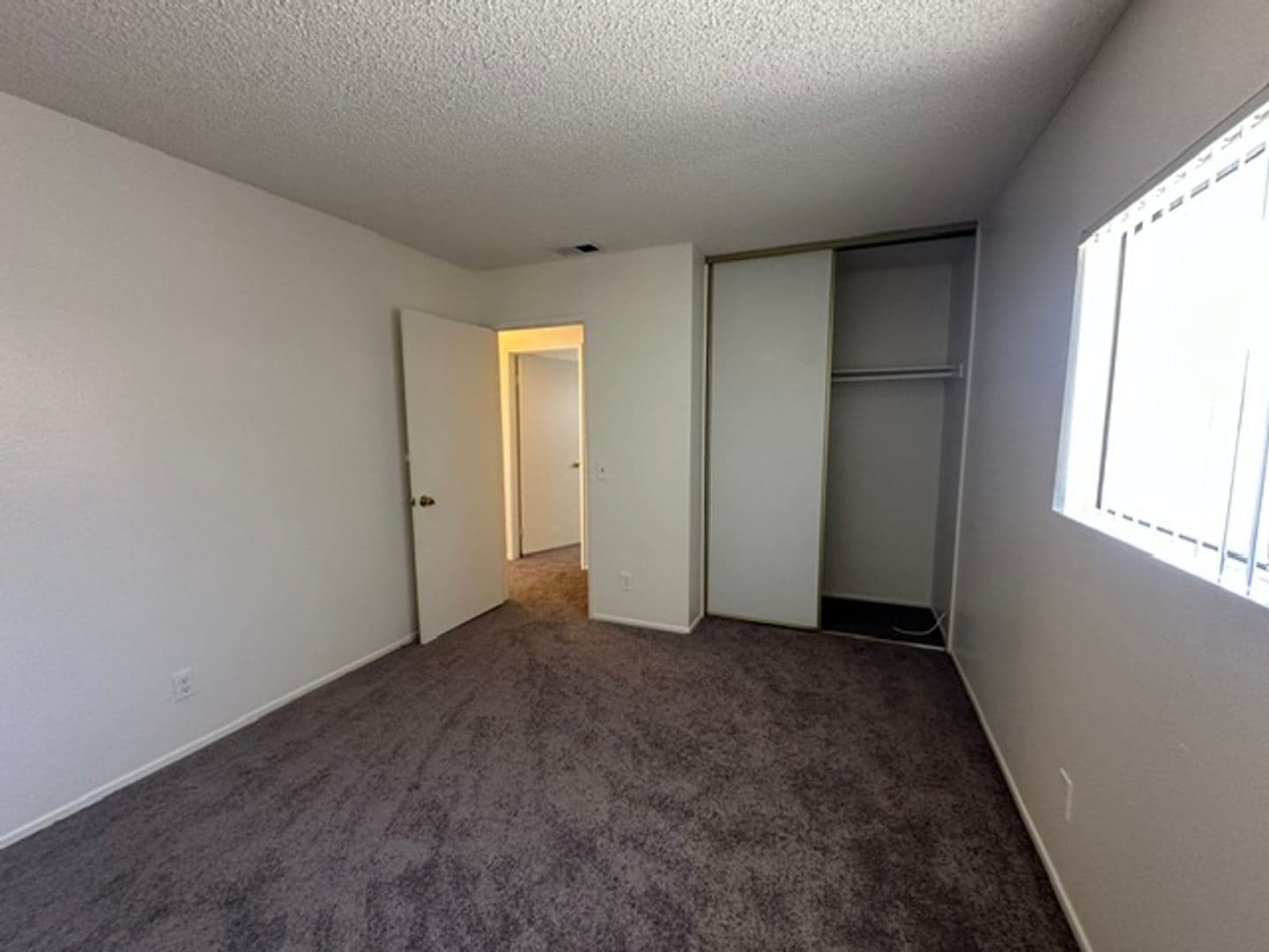 Ontario Apartment: 1468 East D Street