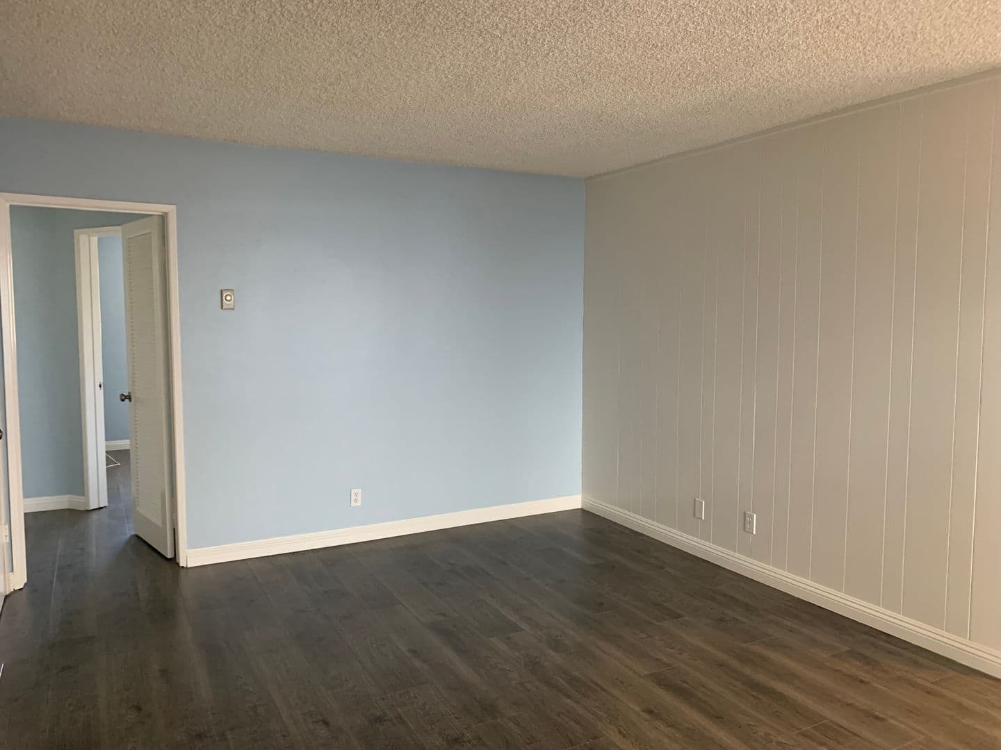 Los Angeles Apartment: 1333 S. Bundy Drive