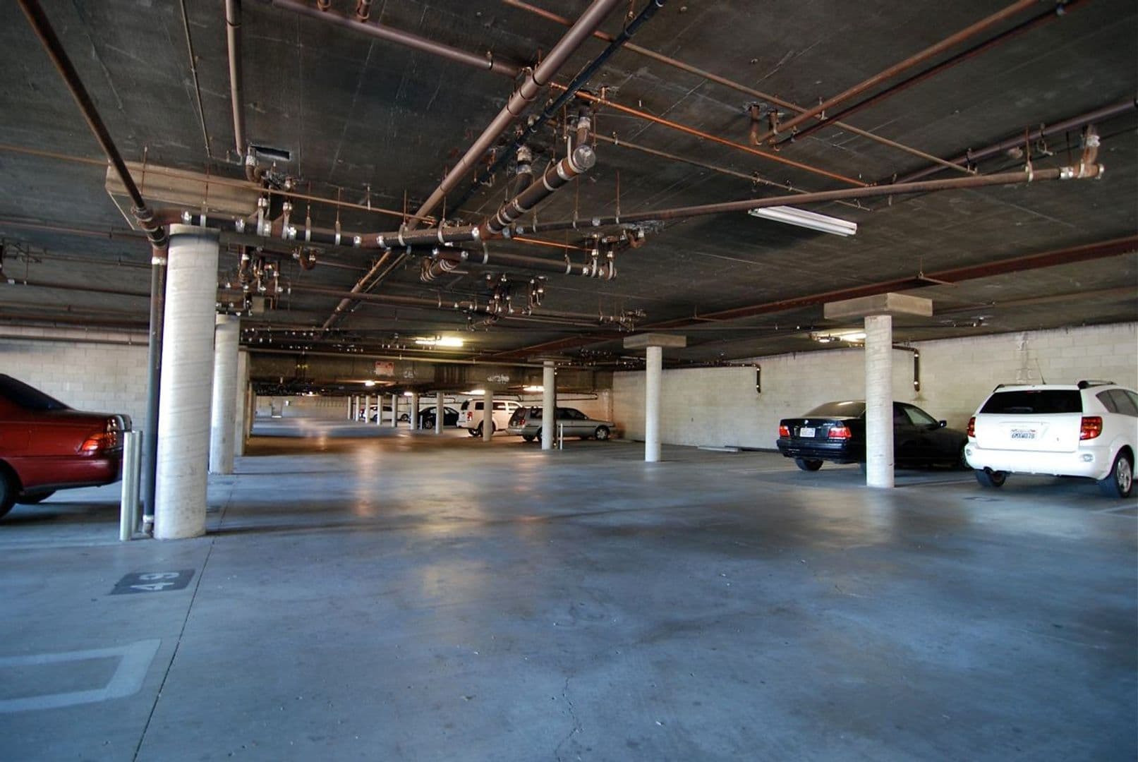 Northridge Apartment: 9151 Darby Avenue