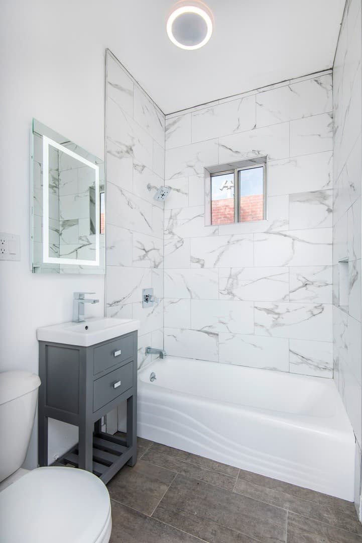 Los Angeles Apartment: 1439 N. Curson Avenue