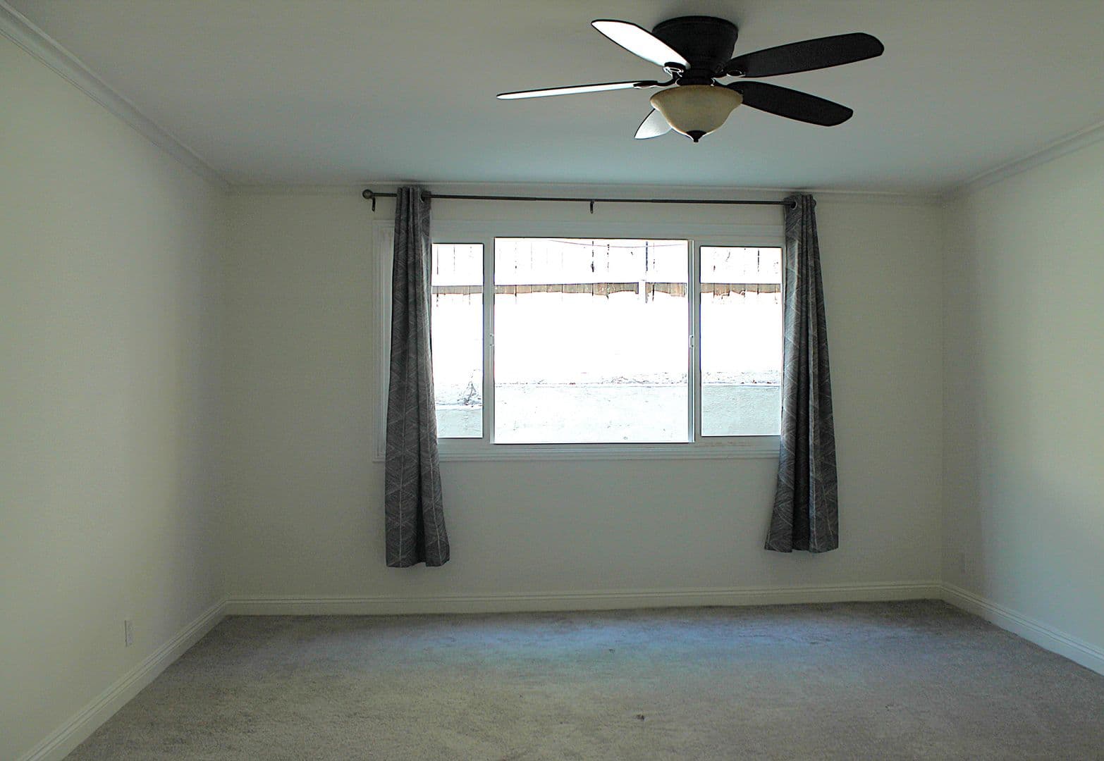 West Hollywood Apartment: 937 Hilldale Ave.