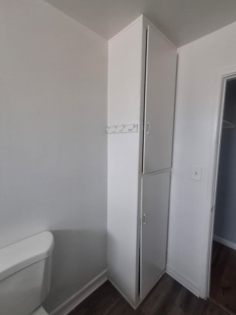 Baldwin Park Apartment: 3933-3943 La Rica Avenue
