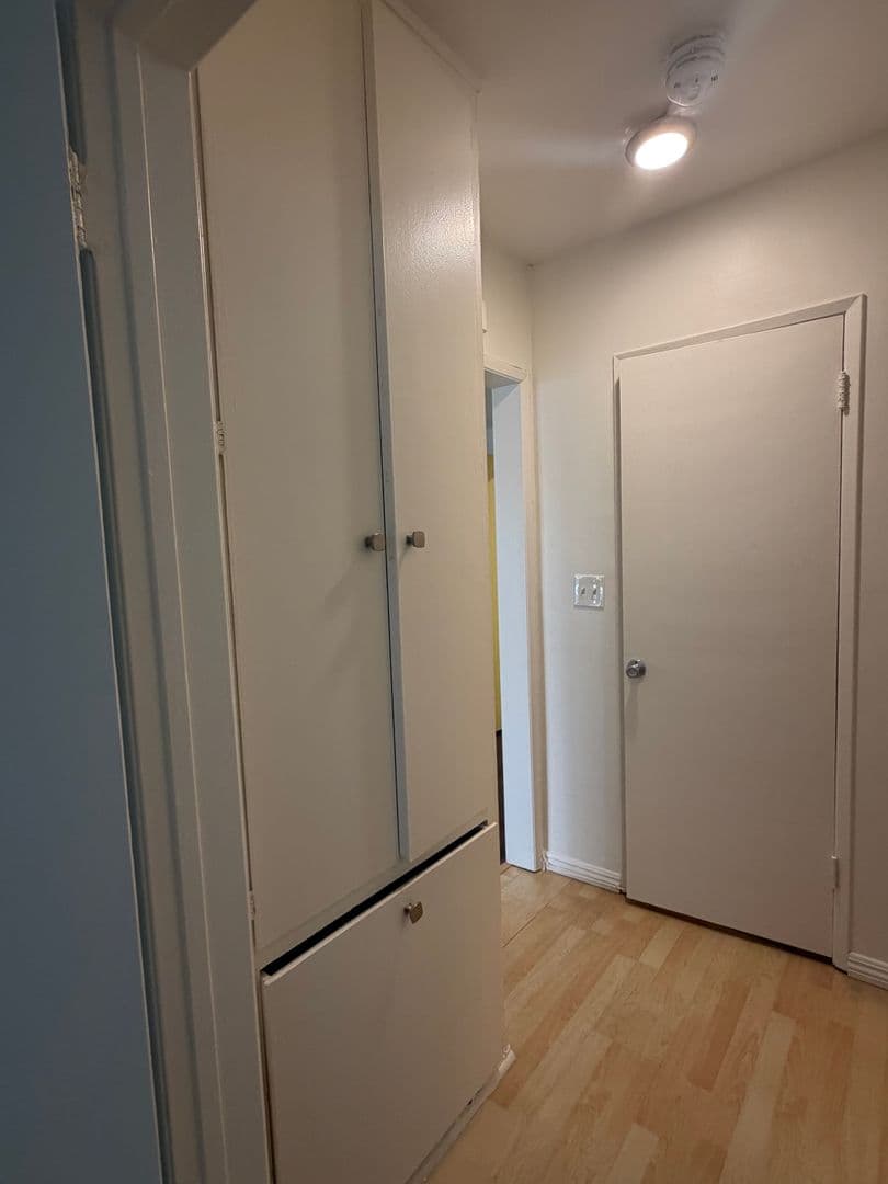 Los Angeles Apartment: 7225-7235 Hollywood Blvd