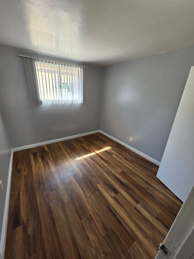 Baldwin Park Apartment: 3933-3943 La Rica Avenue