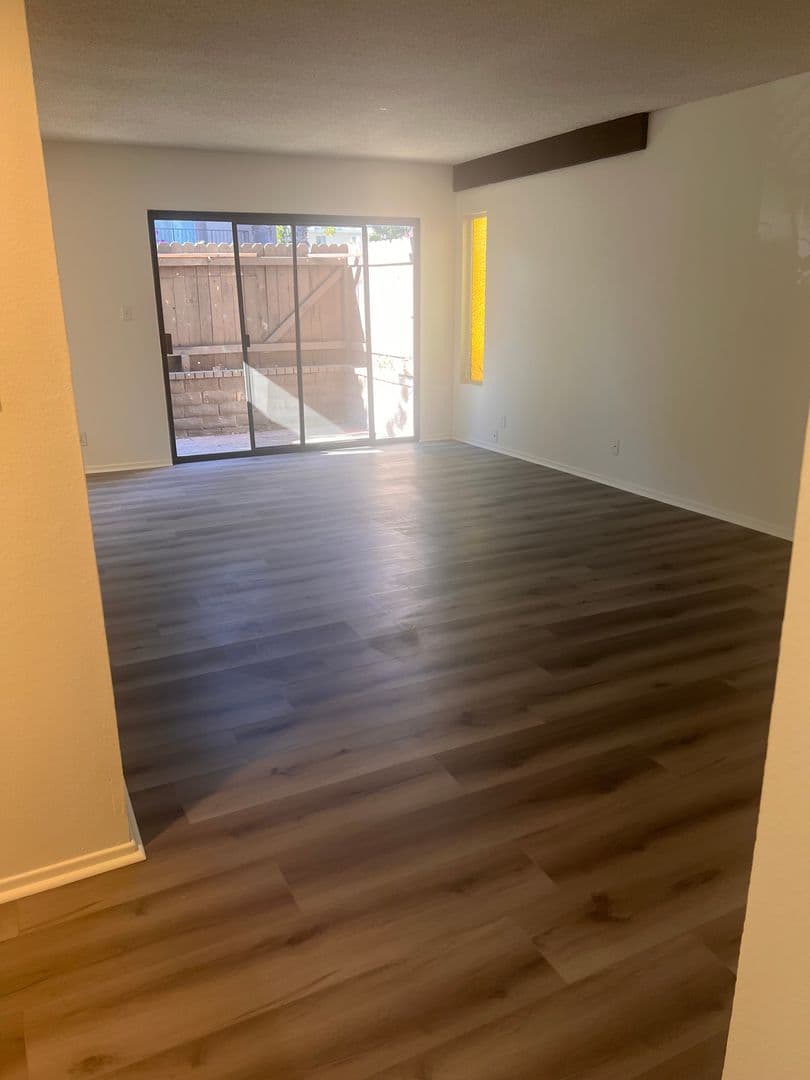Studio City Apartment: 4260 Troost Avenue