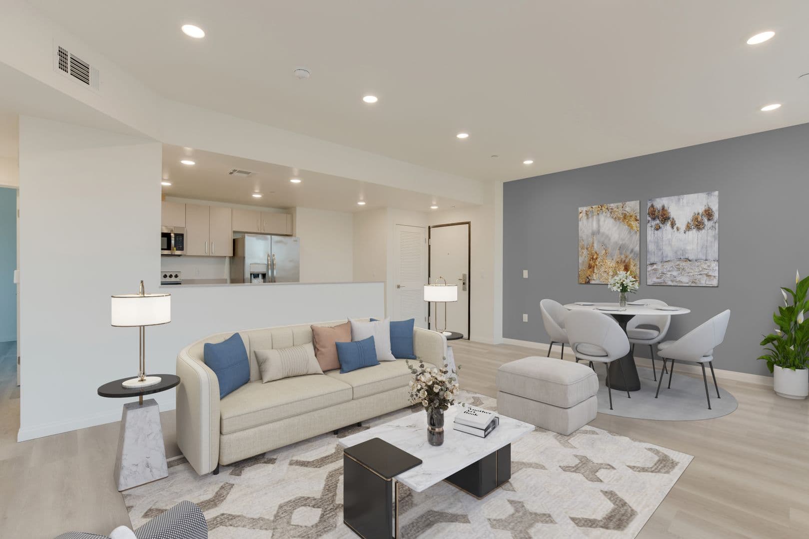 Van Nuys Apartment: 13724 Victory Blvd.