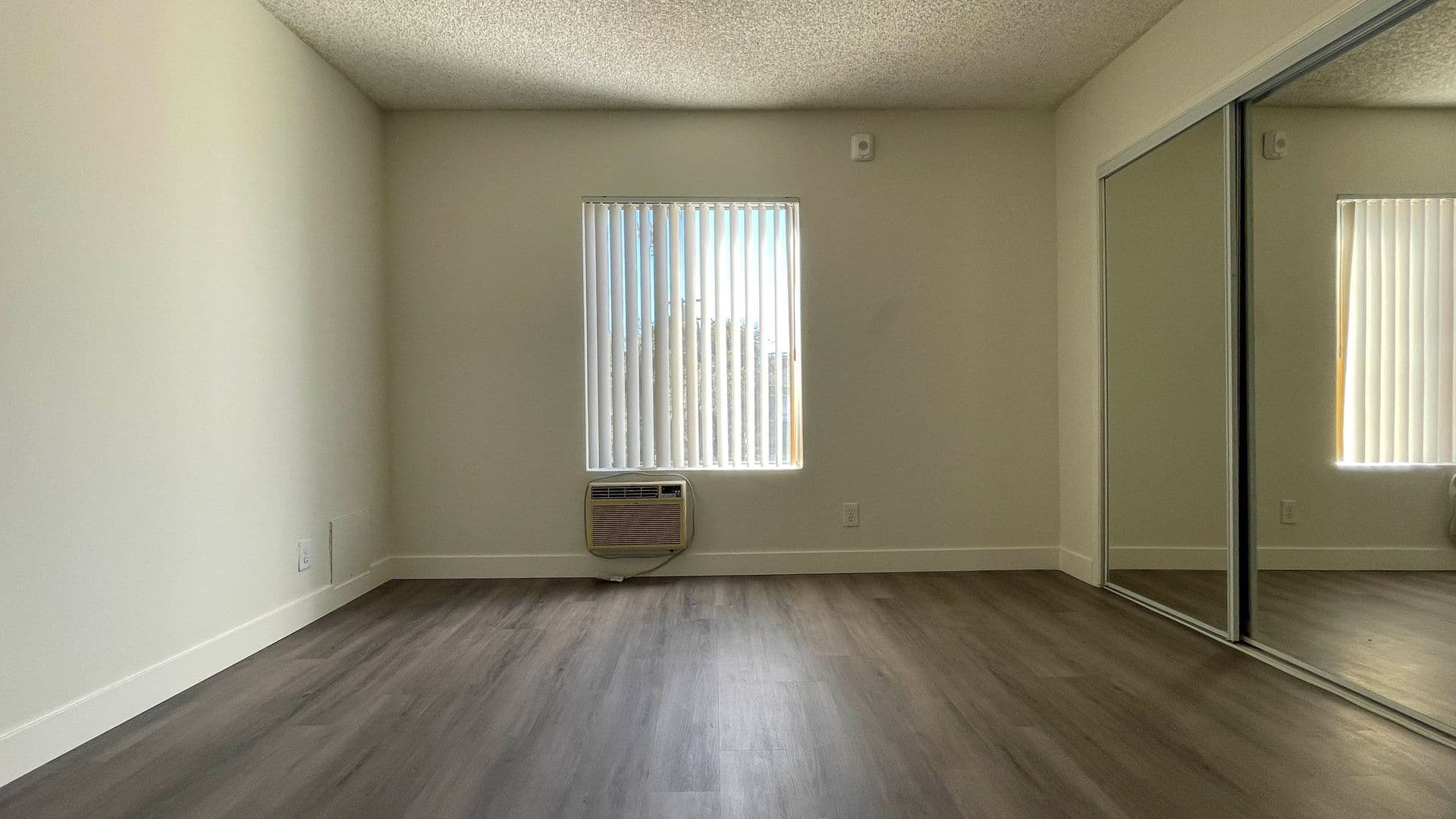 Valley Village Apartment: 11955 Weddington St