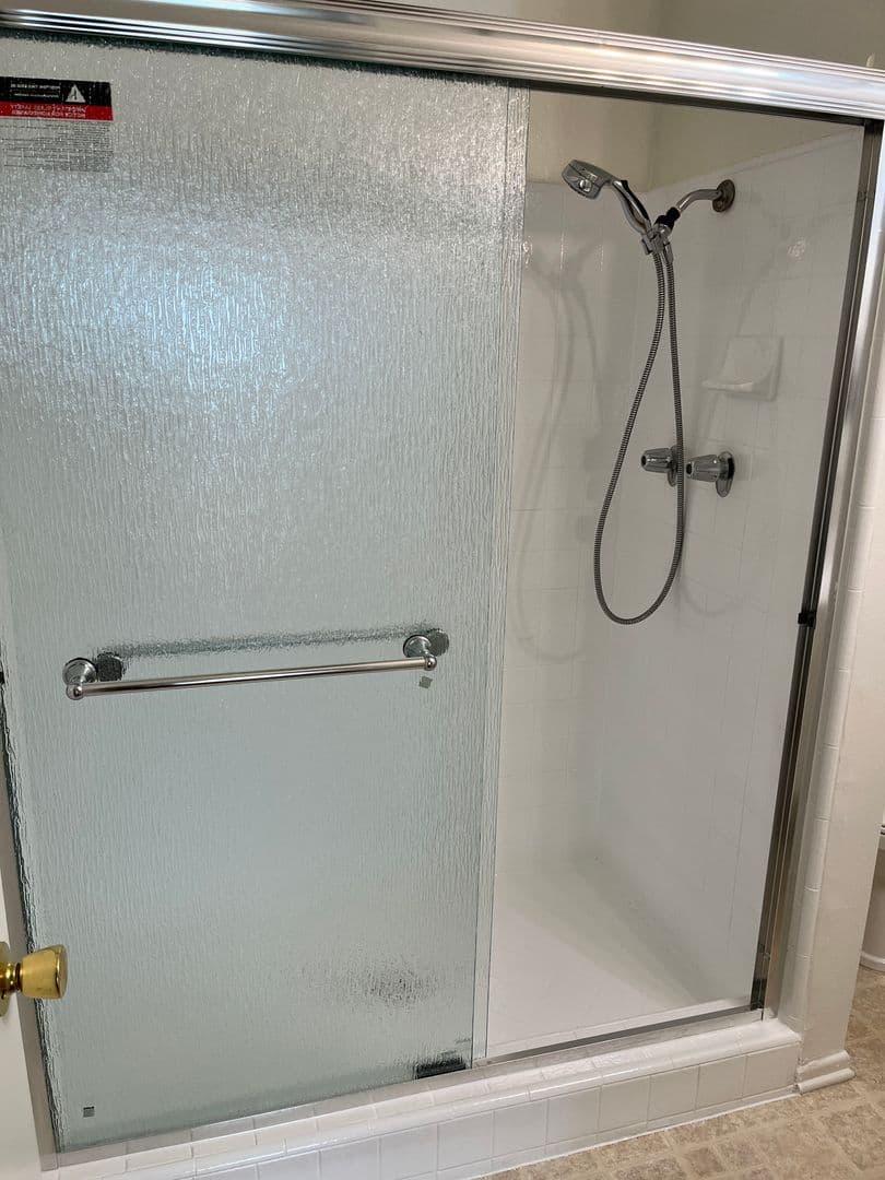 Sherman Oaks Apartment: 5124 Coldwater Canyon Ave.