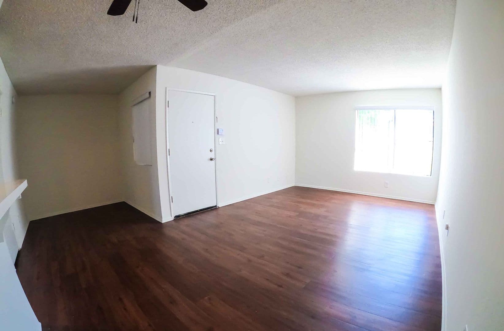 Northridge Apartment: 18414 Vincennes Street