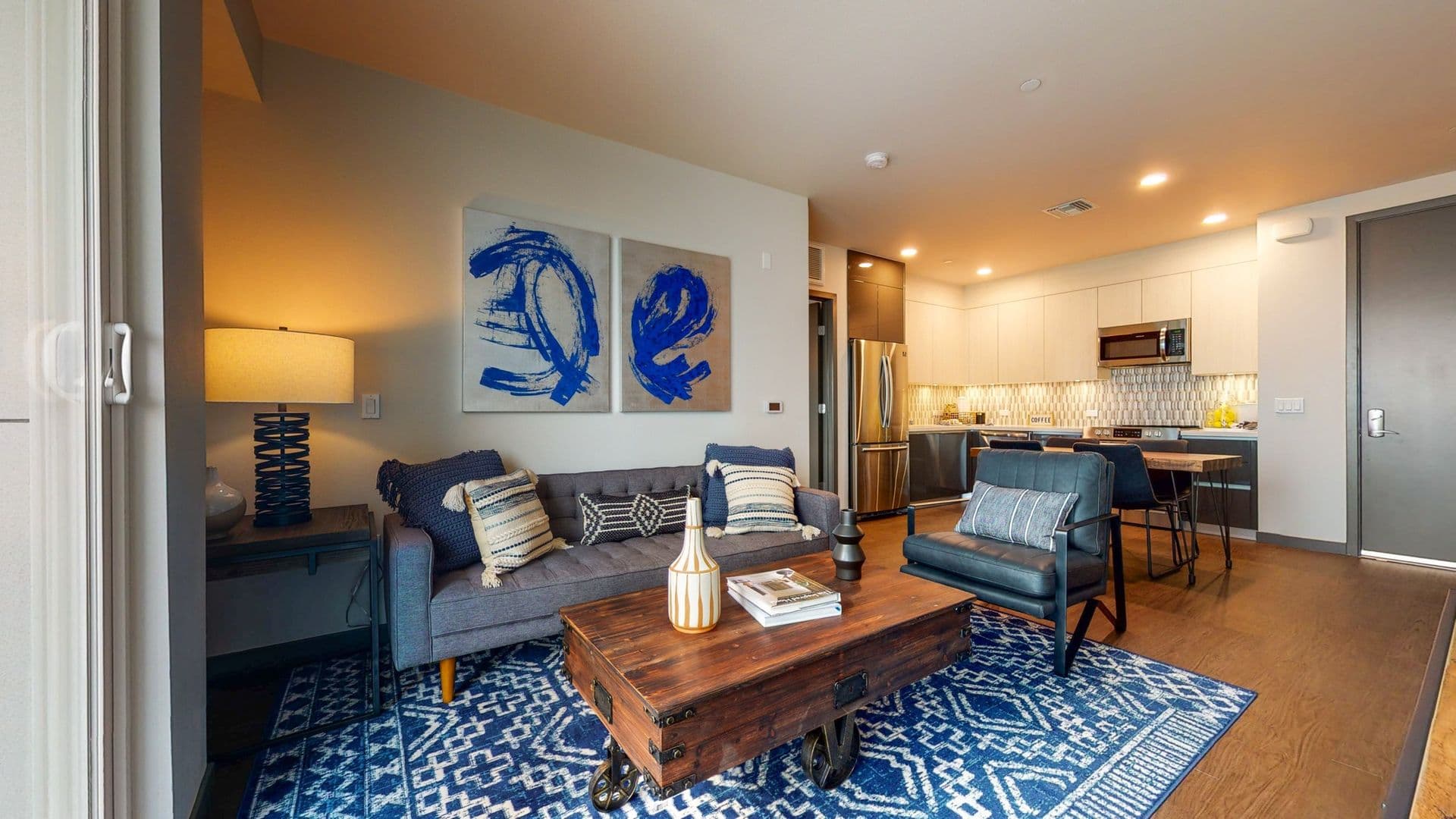 Northridge Apartment: 9131 Darby Avenue