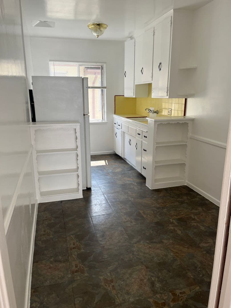 Hollywood Apartment: 6755-6773 Yucca St and 6424 Yucca Street