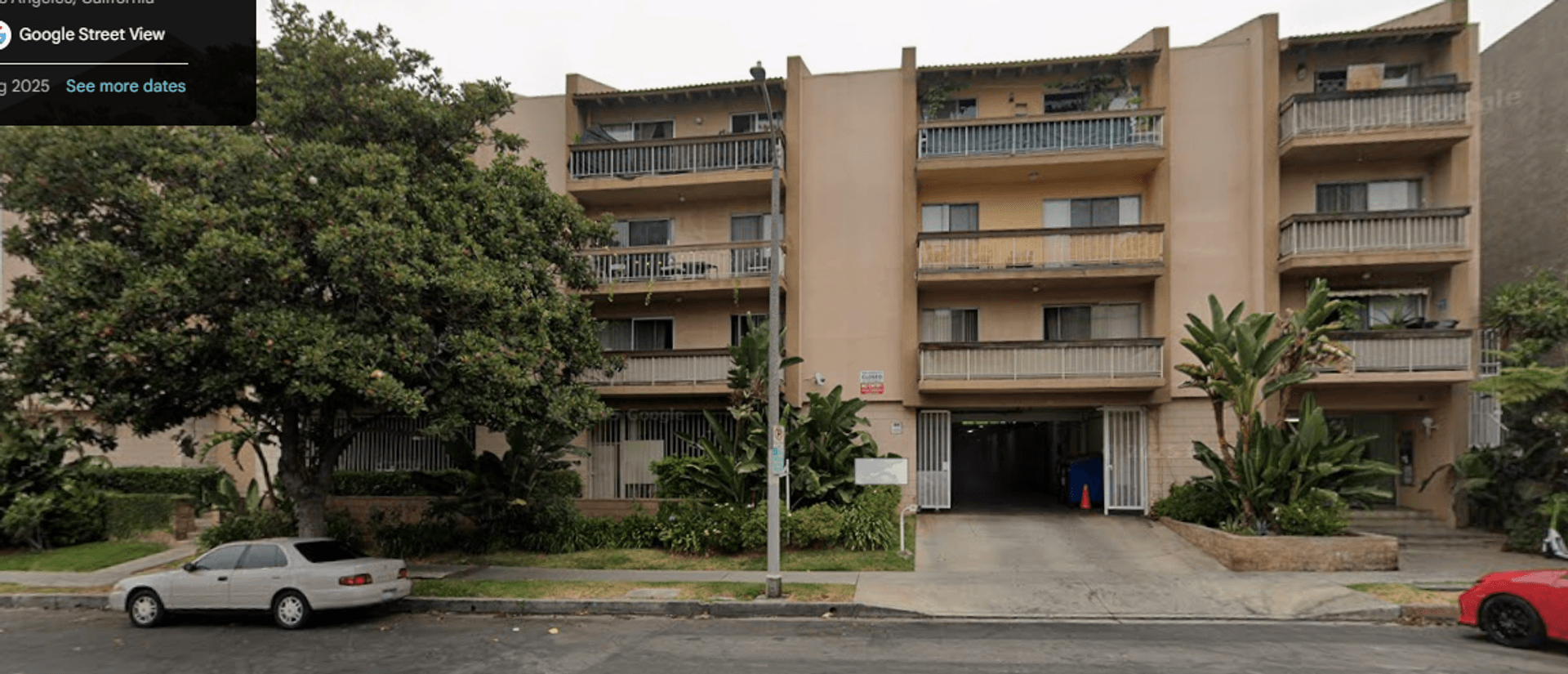Los Angeles Apartment: 400 S. Kingsley Drive