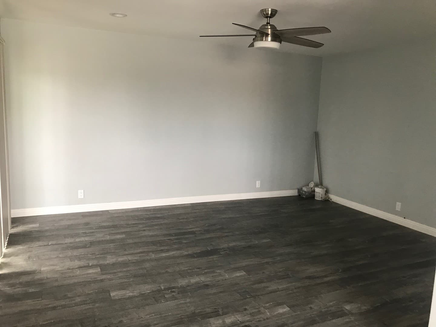 Long Beach Apartment: 767 Euclid Avenue