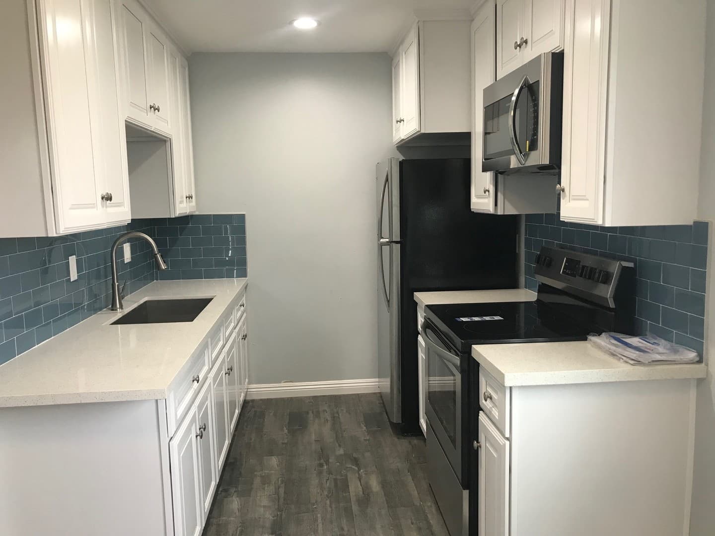 Long Beach Apartment: 767 Euclid Avenue