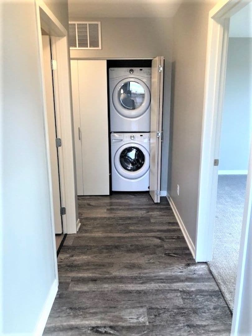 Sheboygan Apartment: 730 S 8th Street