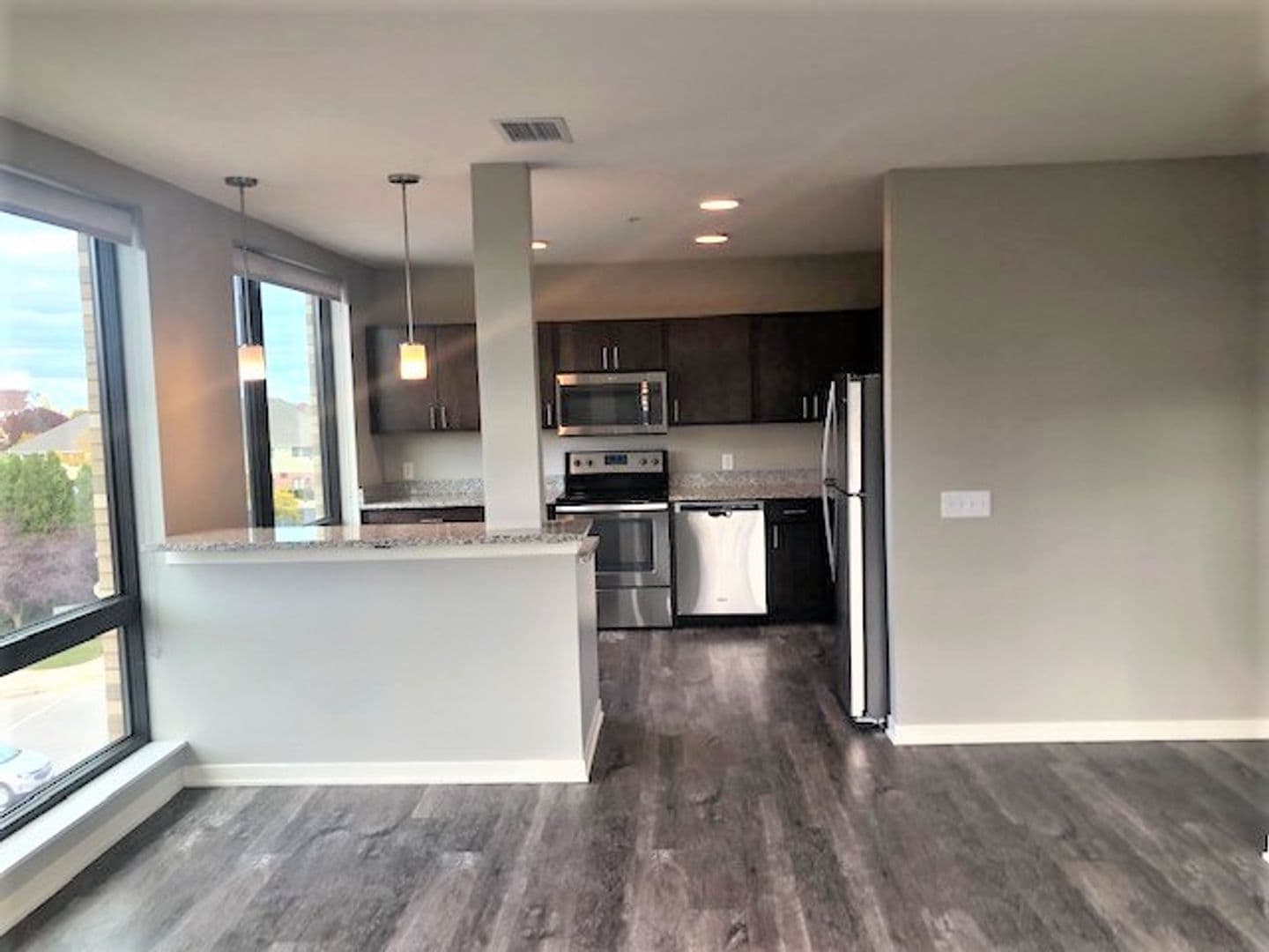 Sheboygan Apartment: 730 S 8th Street