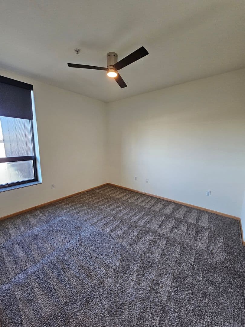 Milwaukee Apartment: 235 E. Pittsburgh Avenue