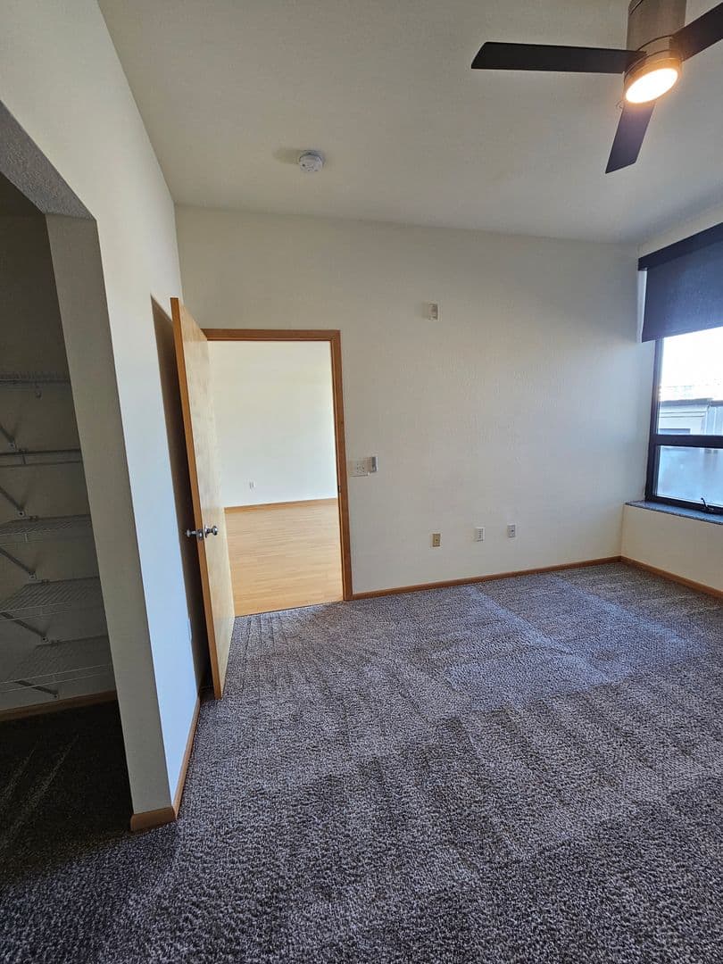 Milwaukee Apartment: 235 E. Pittsburgh Avenue