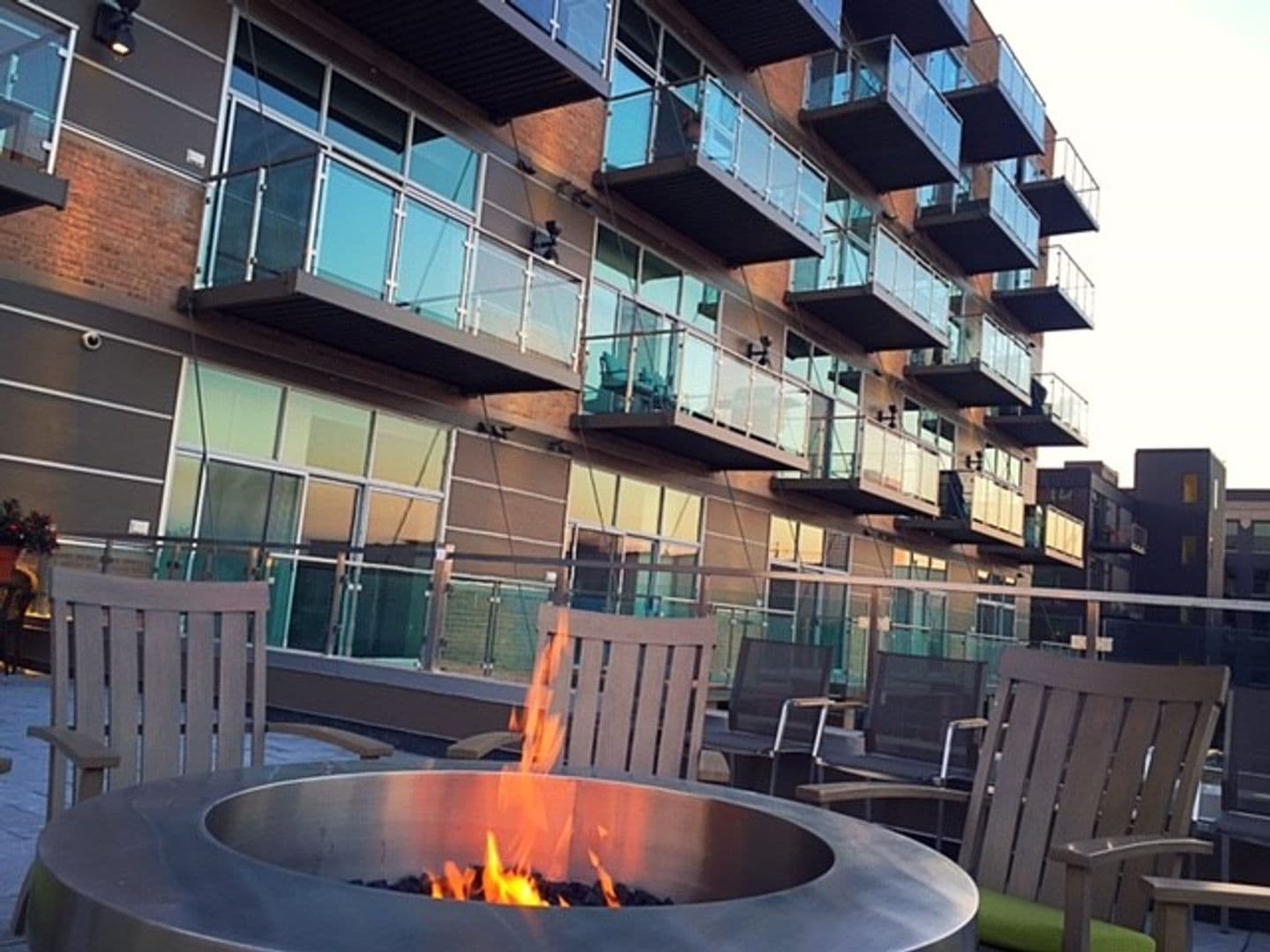 Milwaukee Apartment: 221 E Oregon Street